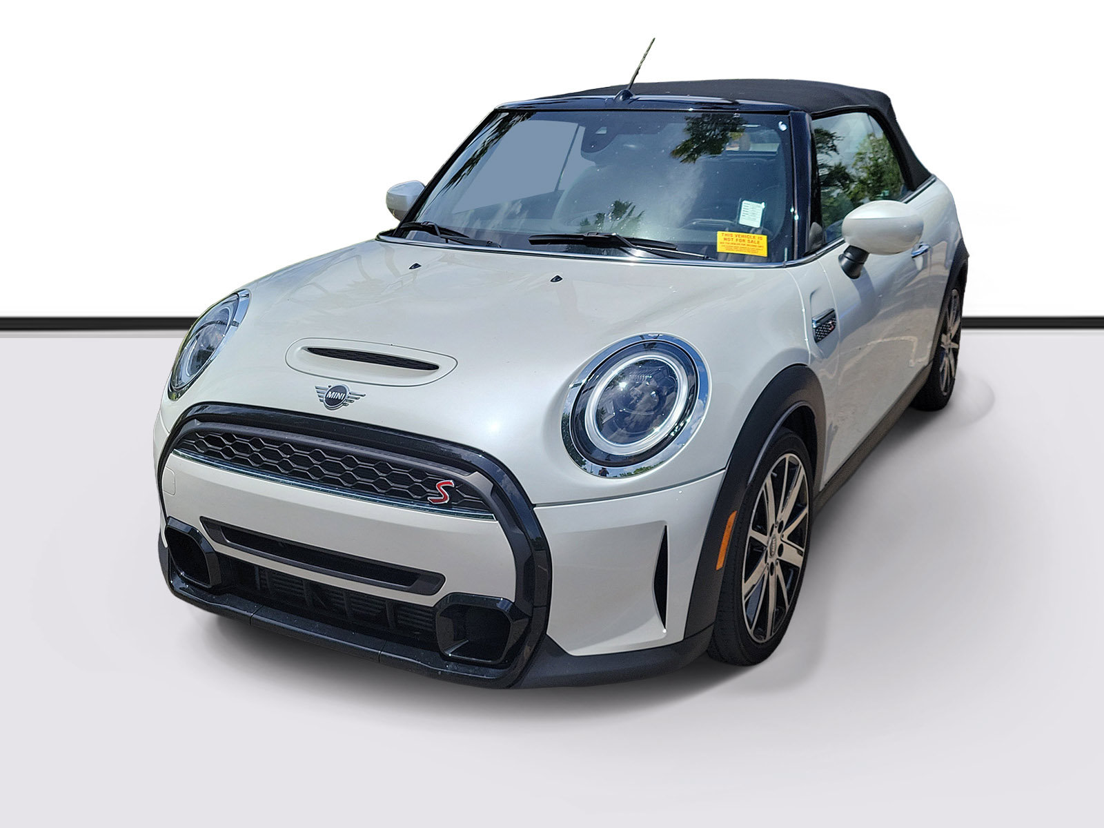 Used 2024 MINI Cooper S w/ Signature Upholstery Package FWD image 3