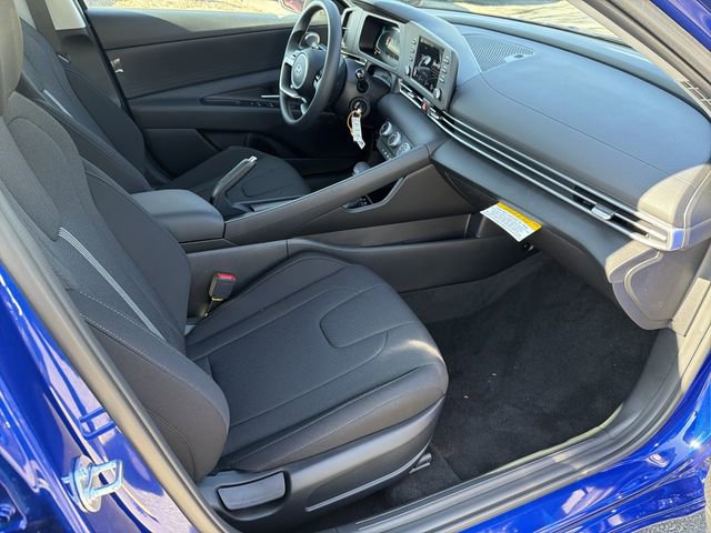New 2026 Hyundai Elantra SE image 13