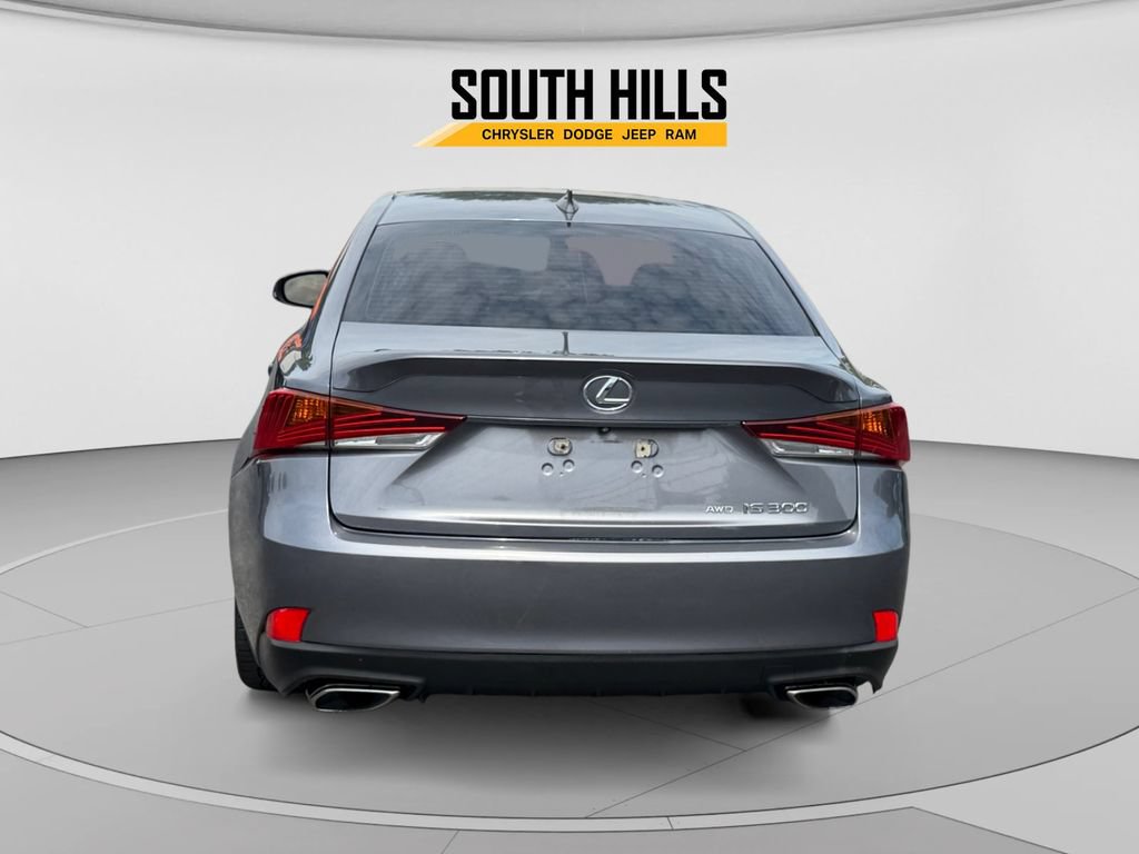 Used 2018 Lexus IS 300 AWD w/ Comfort Package image 4