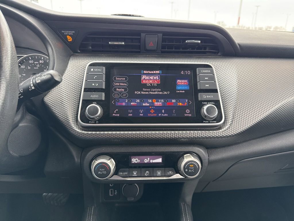 Used 2019 Nissan Kicks SV image 14