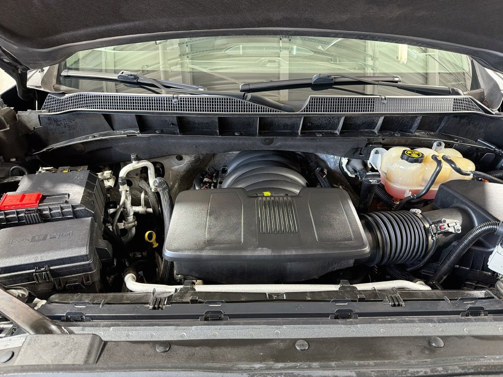 Used 2021 Chevrolet Silverado 1500 LT Trail Boss w/ Bed Protection Package AWD/4WD image 30
