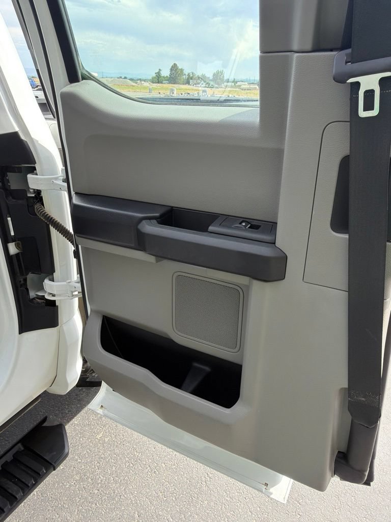 Used 2021 Ford F250 XL w/ Power Equipment Group AWD/4WD image 31