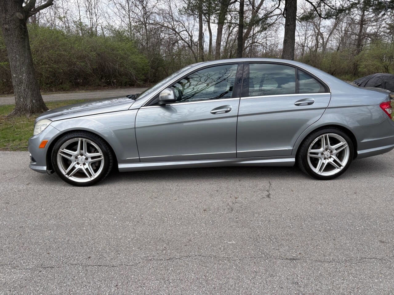 Used 2008 Mercedes-Benz C 350 Sport image 3