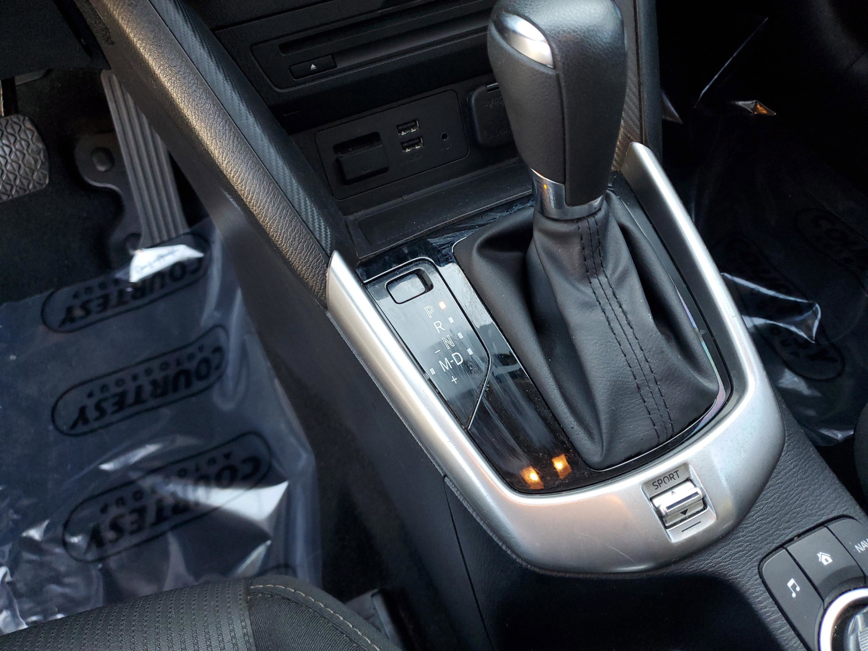 Used 2017 MAZDA CX-3 Sport image 25