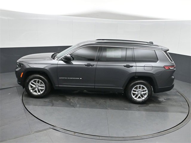 New 2025 Jeep Grand Cherokee L Laredo image 36