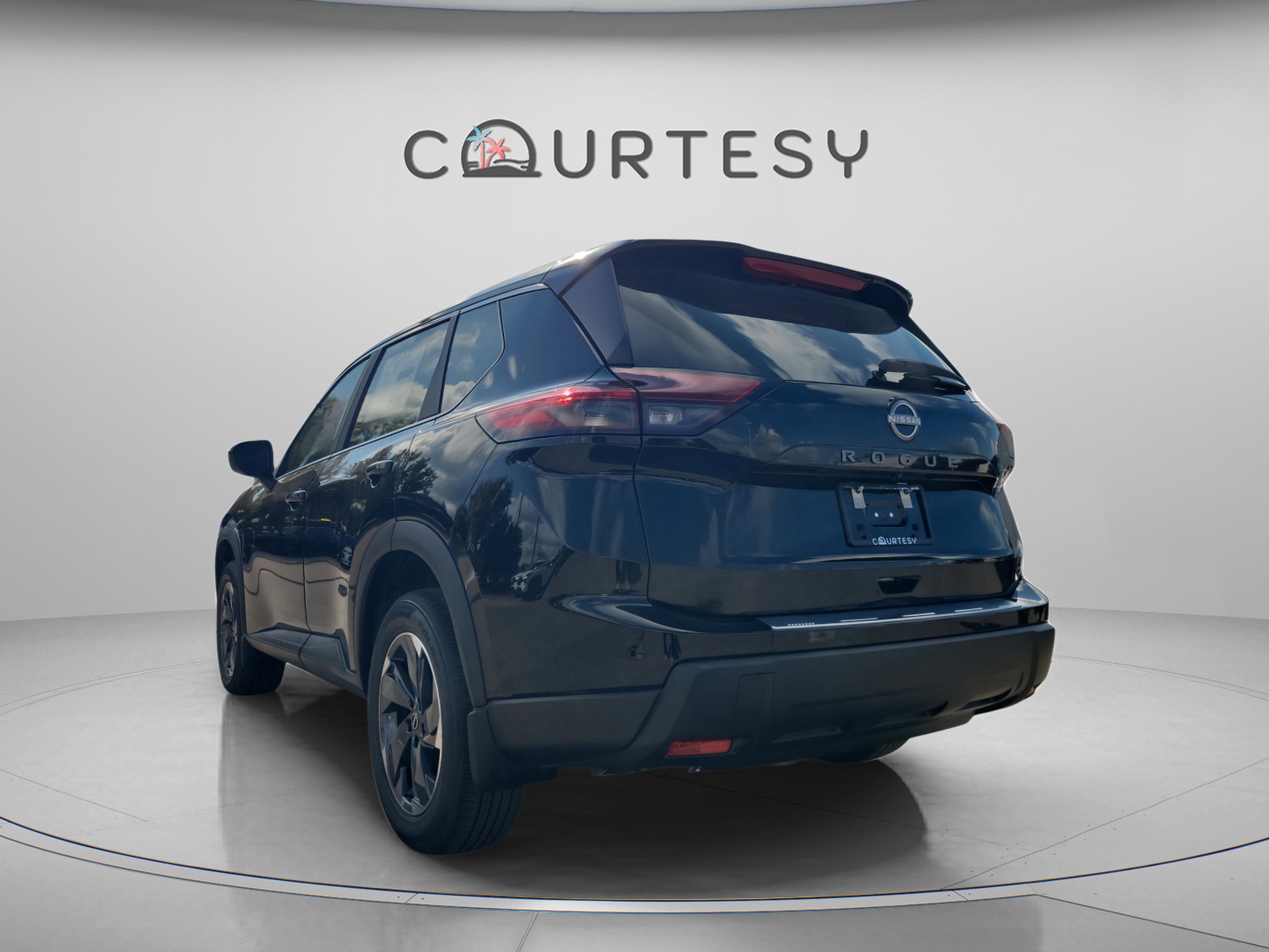 New 2026 Nissan Rogue SV w/ Cold Weather Package FWD image 4