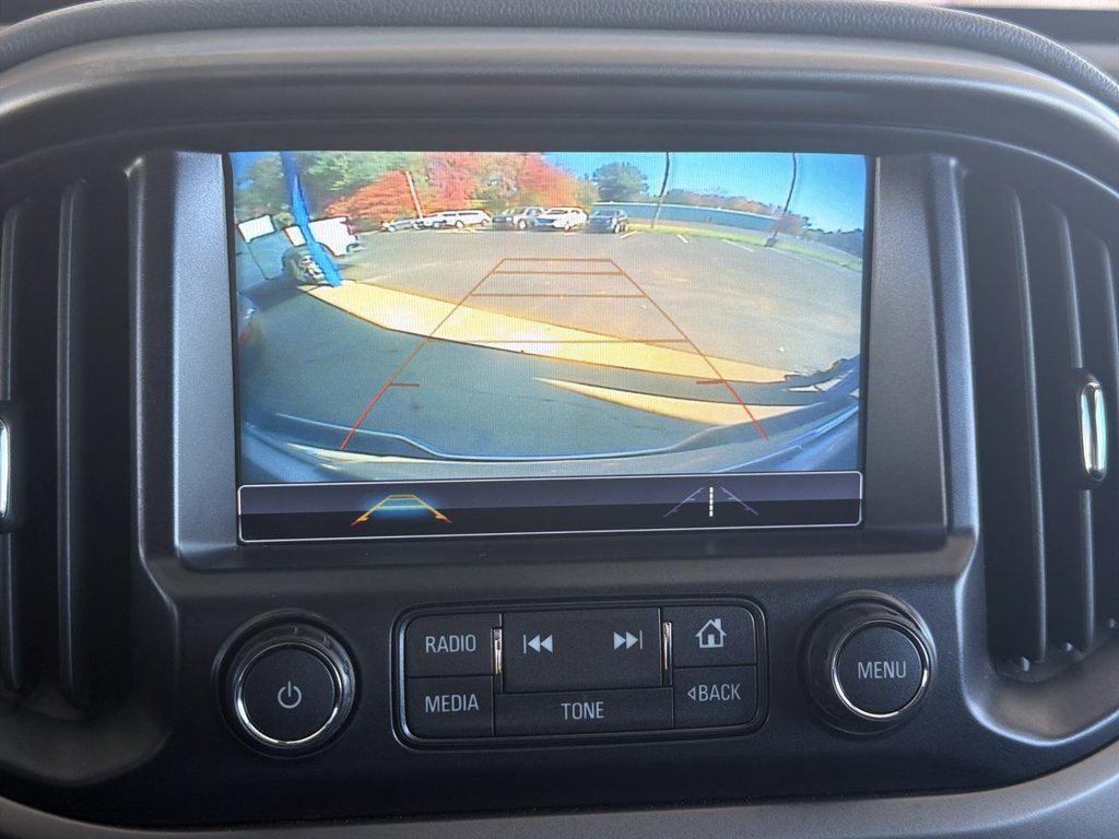 Used 2018 Chevrolet Colorado Z71 w/ LPO, Premium Interior Package AWD/4WD image 14