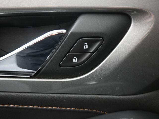 Used 2021 Chevrolet Traverse LT w/ LPO, Floor Liner Package image 19