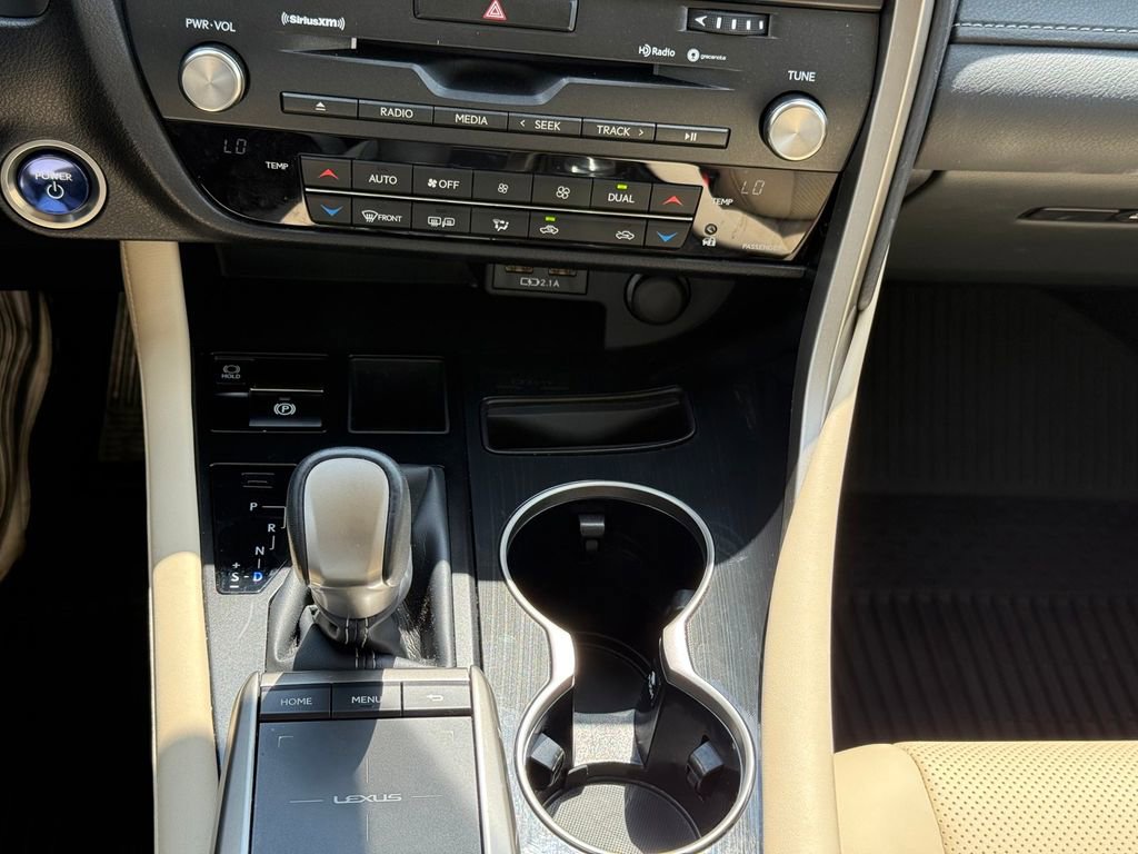 Used 2022 Lexus RX 450h AWD image 26