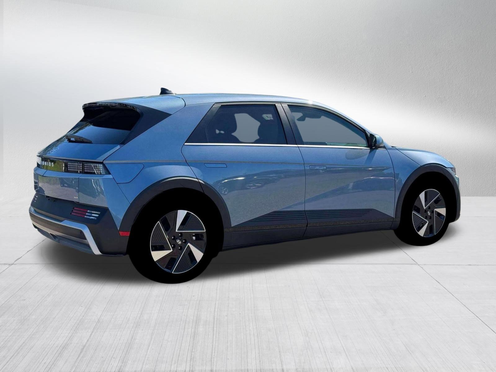 New 2026 Hyundai Ioniq 5 SEL image 8