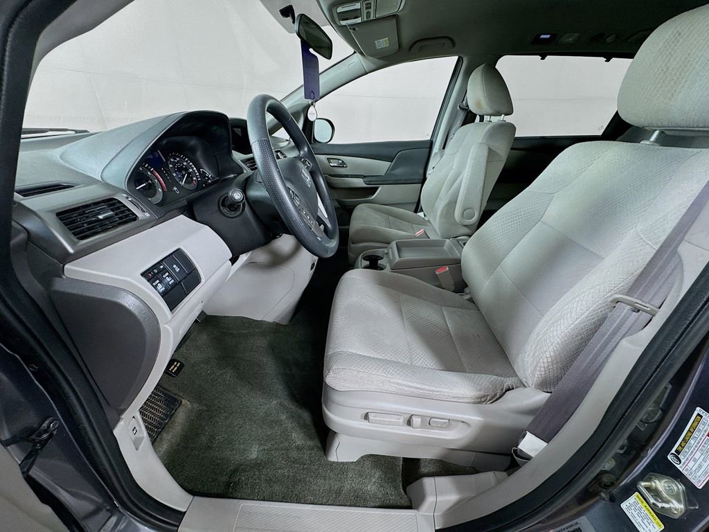 Used 2016 Honda Odyssey EX image 23