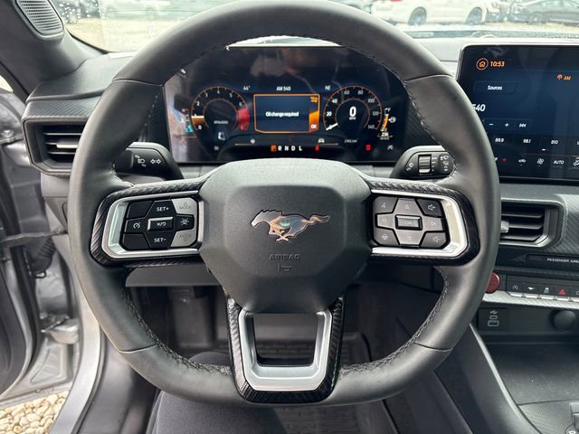 Used 2025 Ford Mustang Coupe image 20