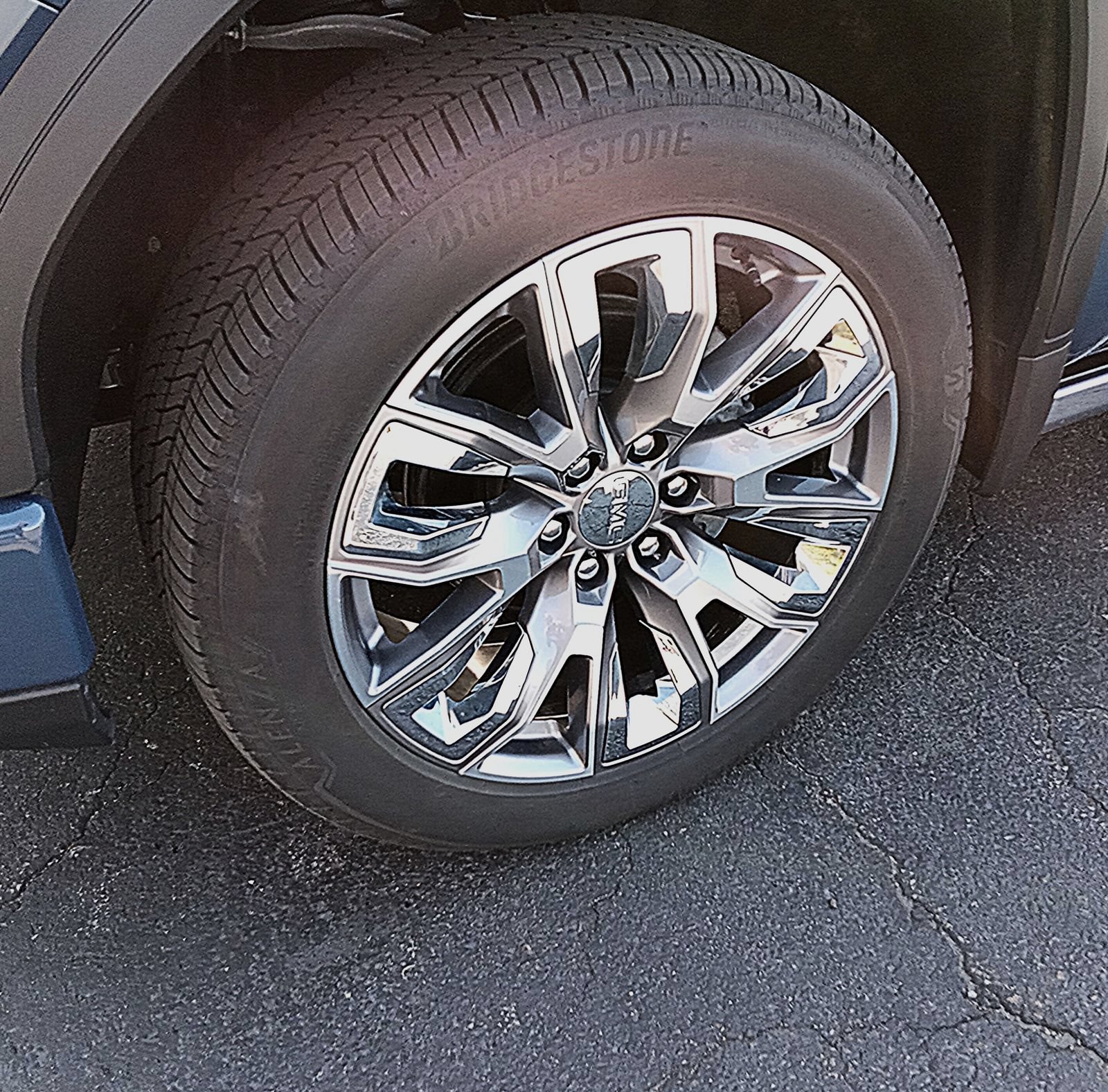 Used 2026 GMC Sierra 1500 Denali AWD/4WD image 6