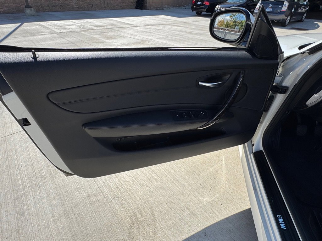 Used 2012 BMW 128i Convertible image 27