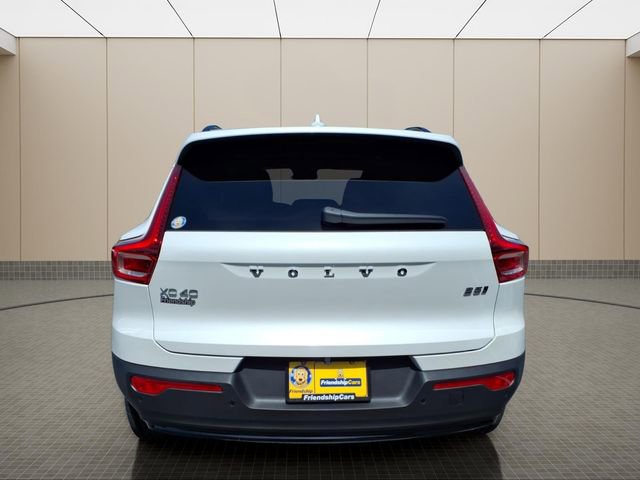 New 2026 Volvo XC40 B5 Core AWD/4WD image 8