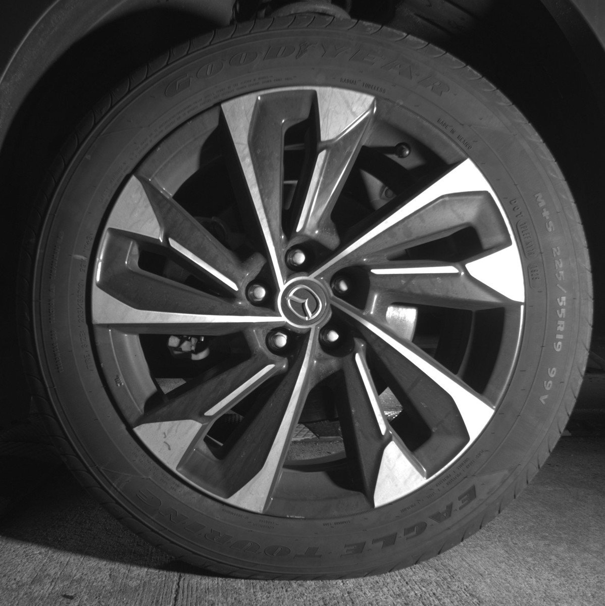 Used 2025 MAZDA CX-50 2.5 Hybrid w/ Premium Plus Pkg image 12