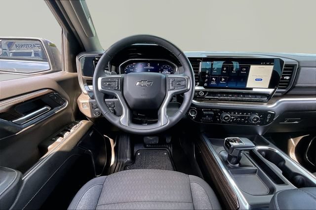 Used 2024 Chevrolet Silverado 1500 RST w/ Convenience Package II AWD/4WD image 8