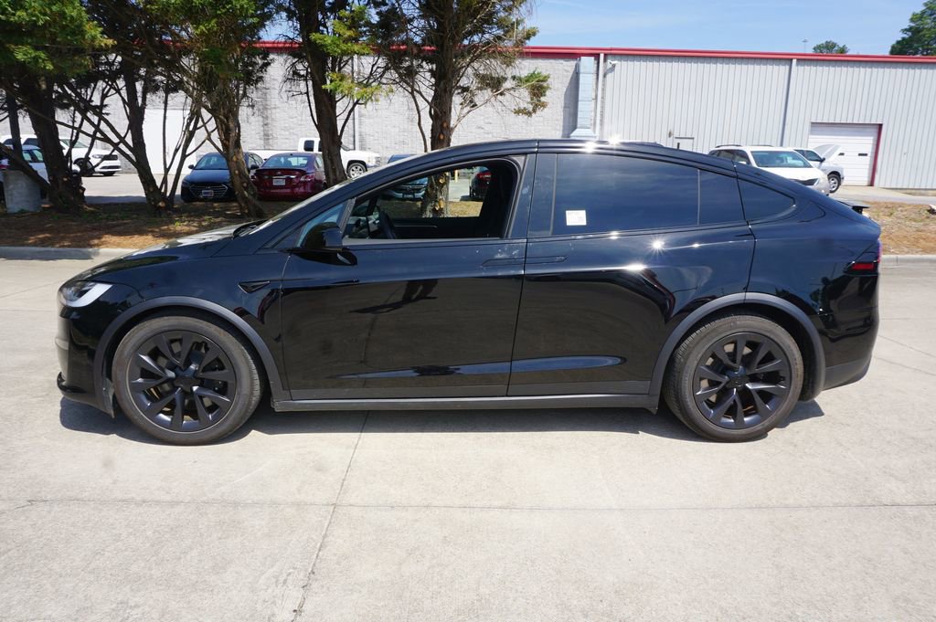 Used 2023 Tesla Model X image 18