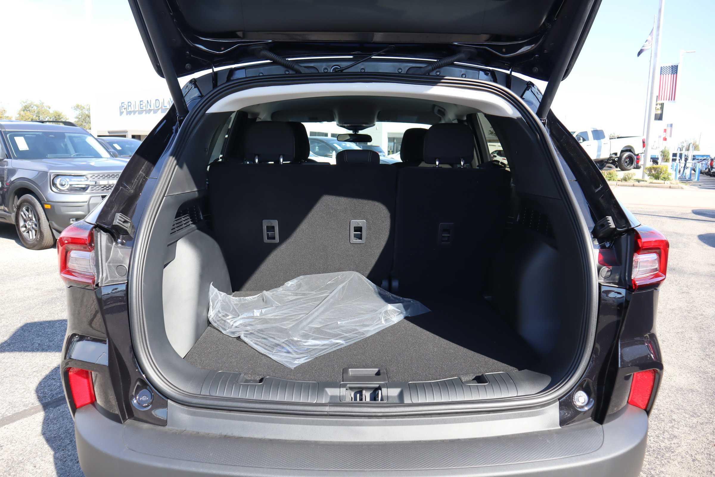 New 2026 Ford Escape Active image 6