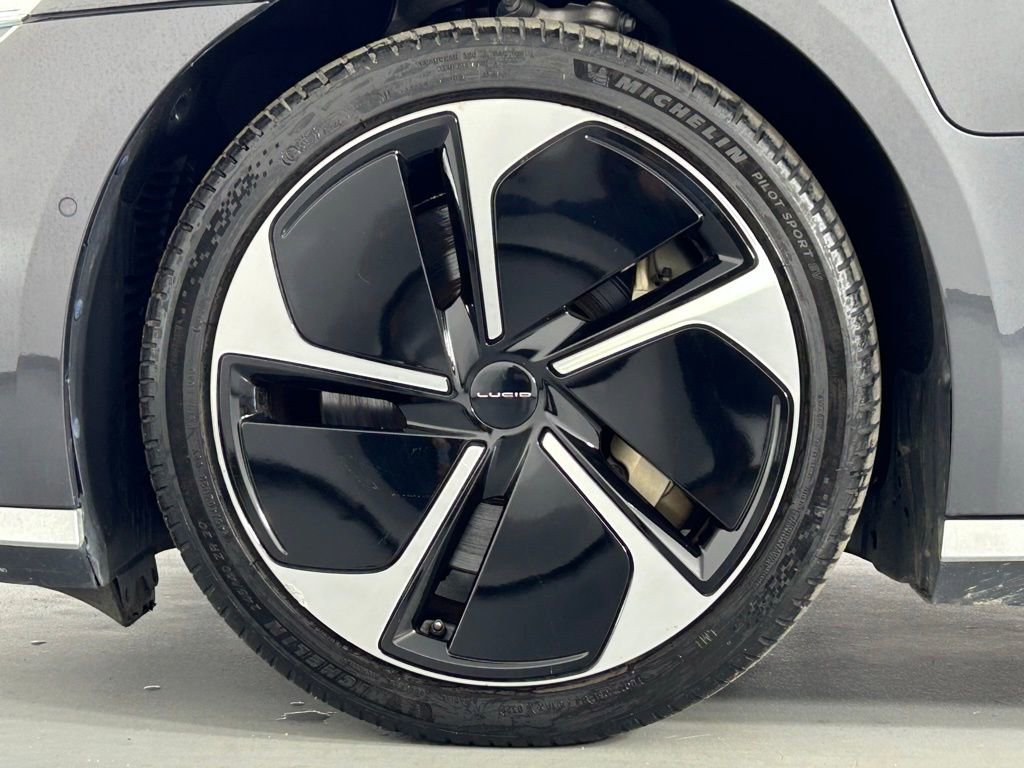Used 2023 Lucid Air Touring image 37