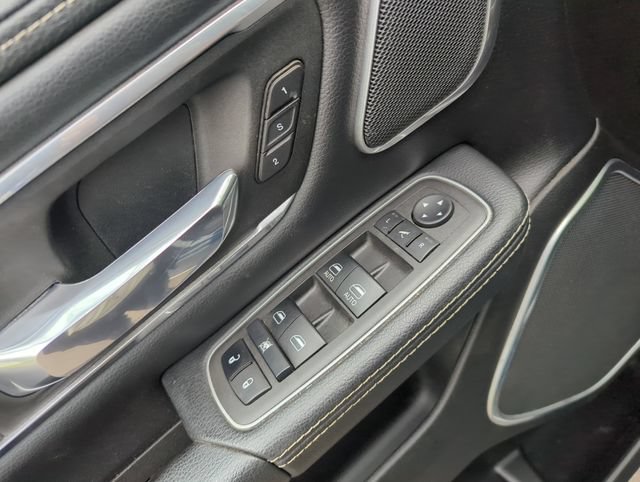 Used 2022 RAM 1500 Laramie AWD/4WD image 21