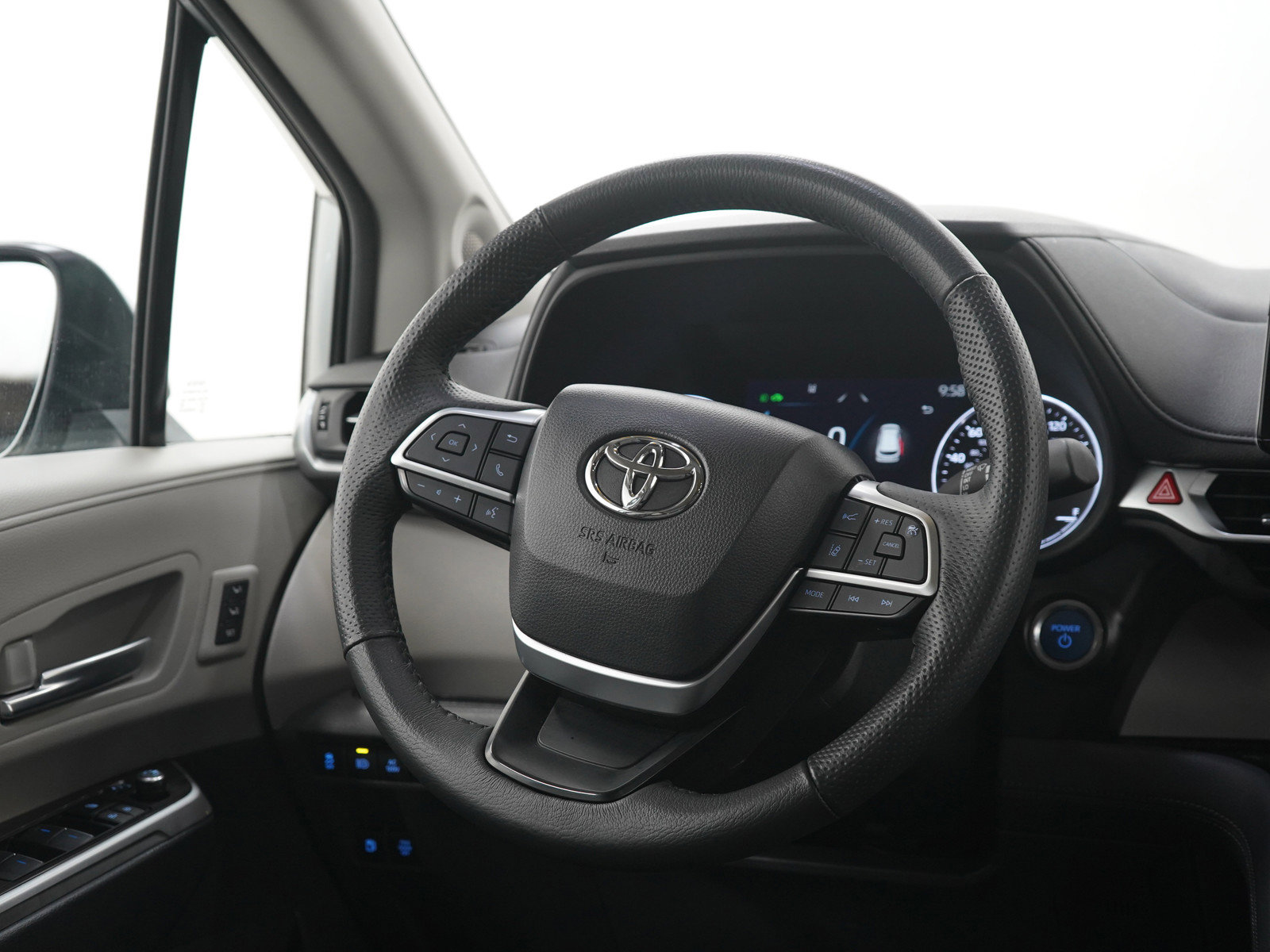 Used 2024 Toyota Sienna Limited AWD/4WD image 16