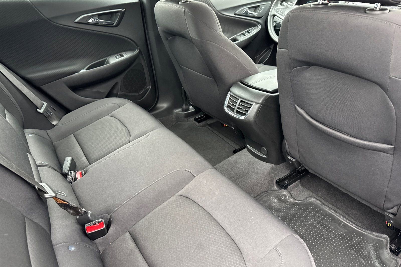 Used 2024 Chevrolet Malibu LT image 18