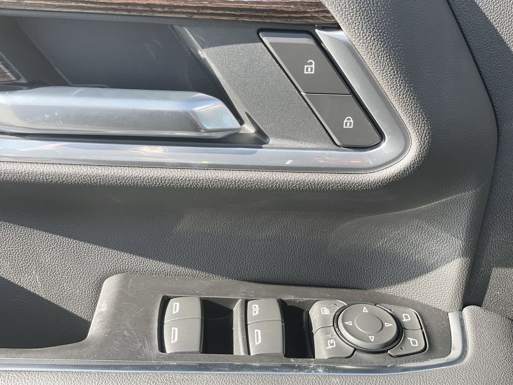 New 2026 GMC Sierra 2500 SLE w/ SLE Value Package; image 29