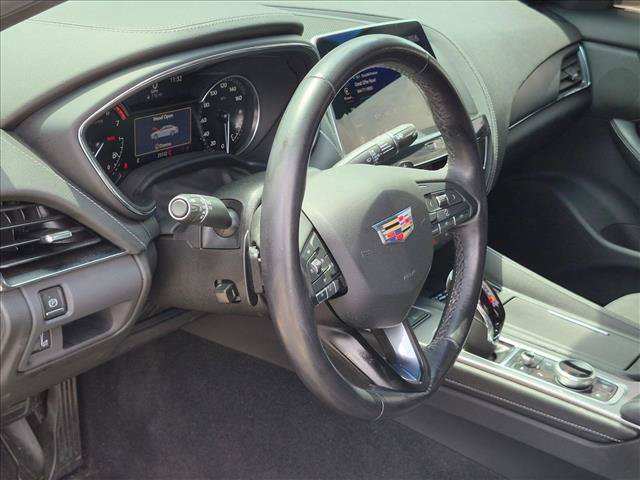 Used 2023 Cadillac CT5 Premium Luxury RWD image 9