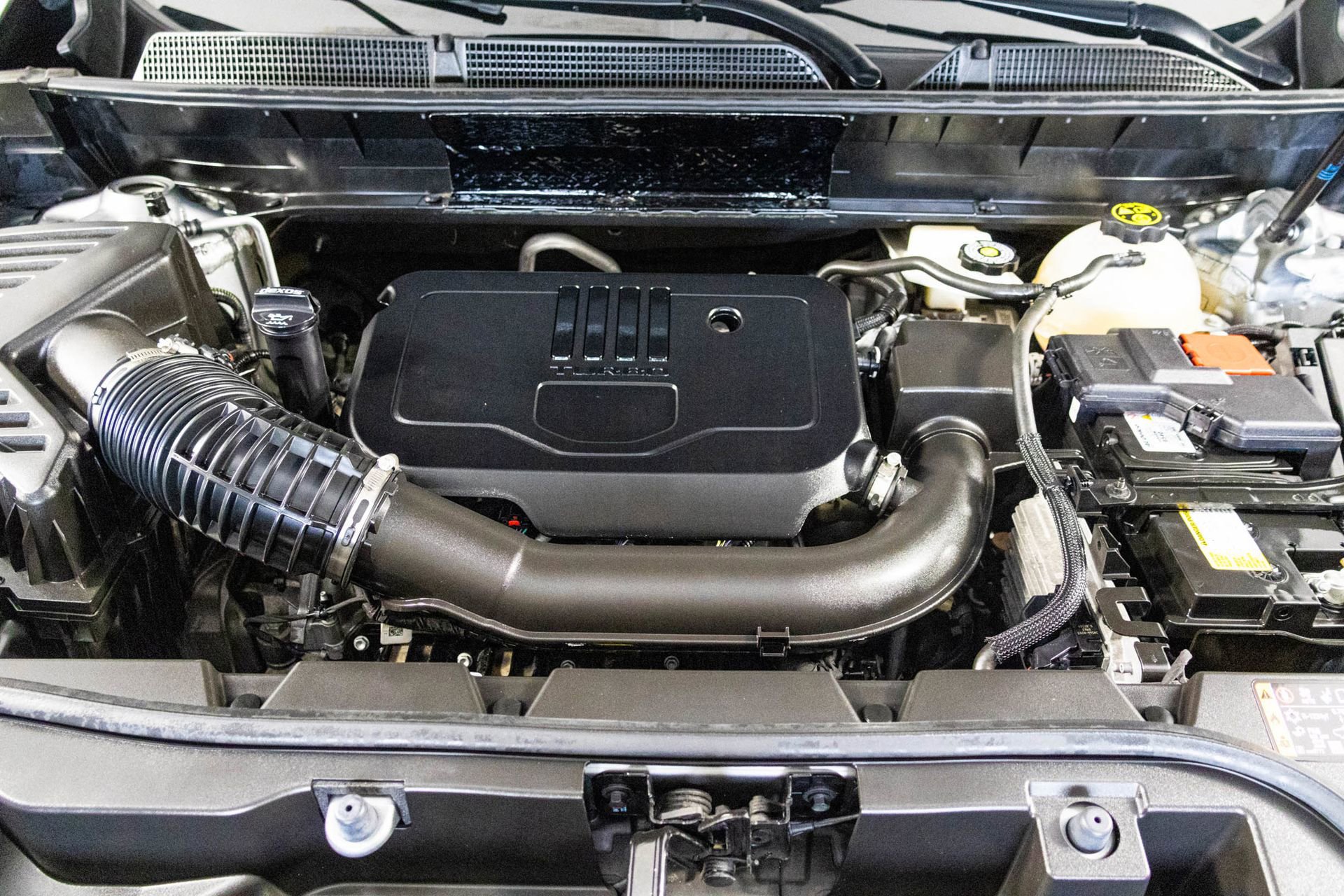 Certified 2023 GMC Acadia SLE w/ Driver Convenience Package image 48