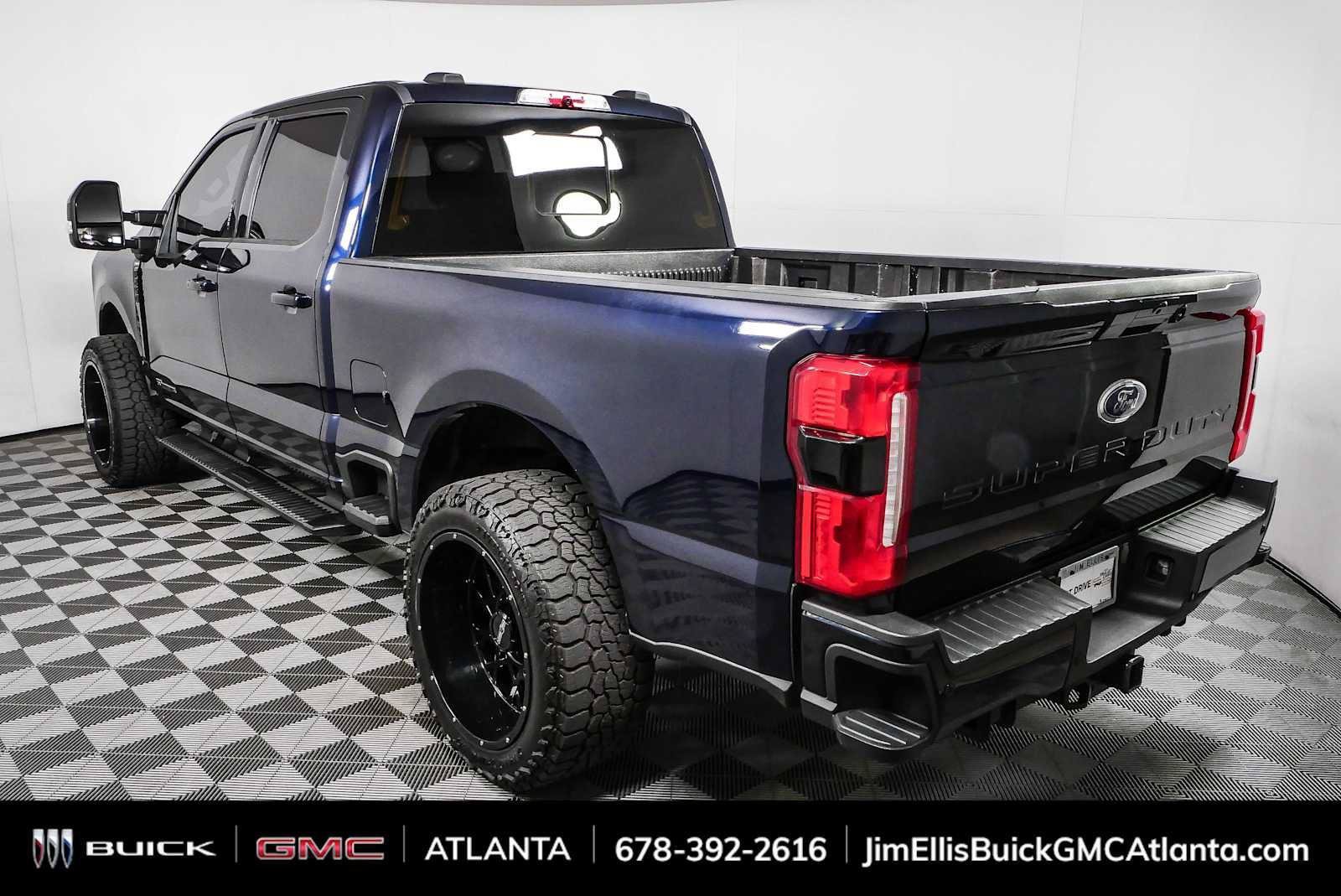 Used 2023 Ford F250 Lariat w/ Sport Appearance Package AWD/4WD image 29