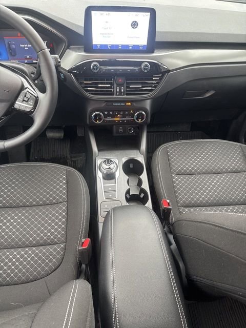 Used 2024 Ford Escape Active image 32