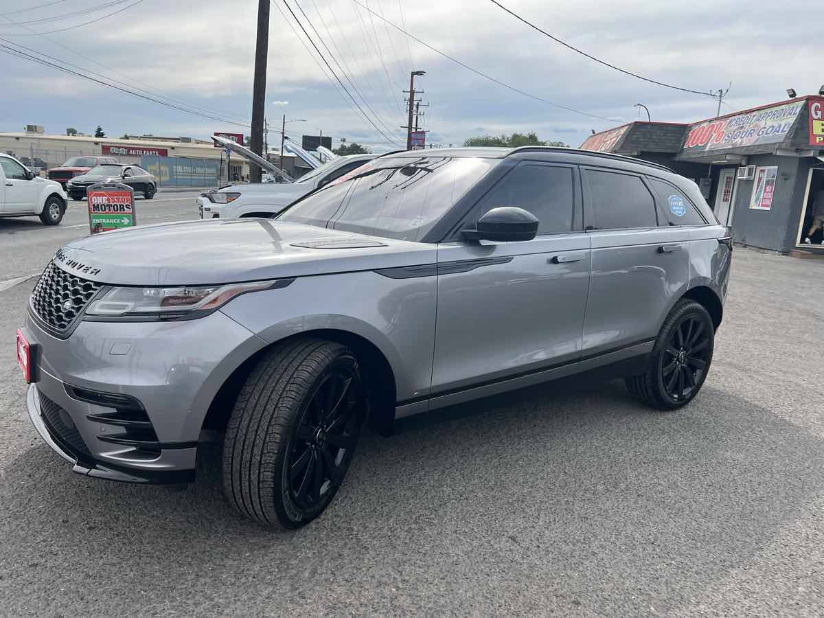 Used 2020 Land Rover Range Rover Velar R-Dynamic S AWD/4WD image 3