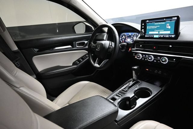 Used 2023 Honda Civic Touring image 14