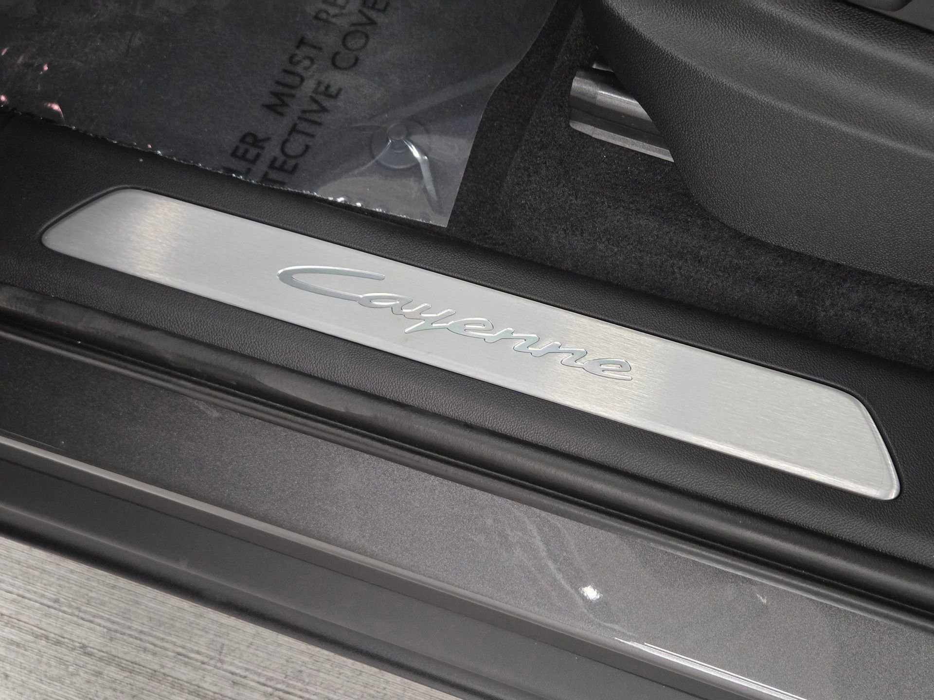 New 2026 Porsche Cayenne Base image 17