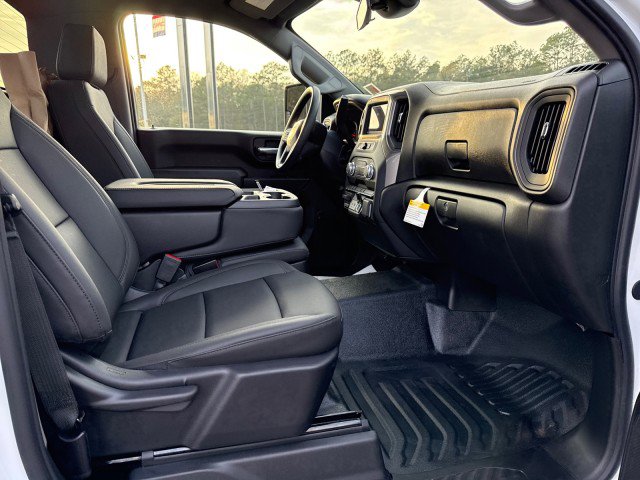 New 2026 GMC Sierra 3500 Pro w/ Convenience Package image 8