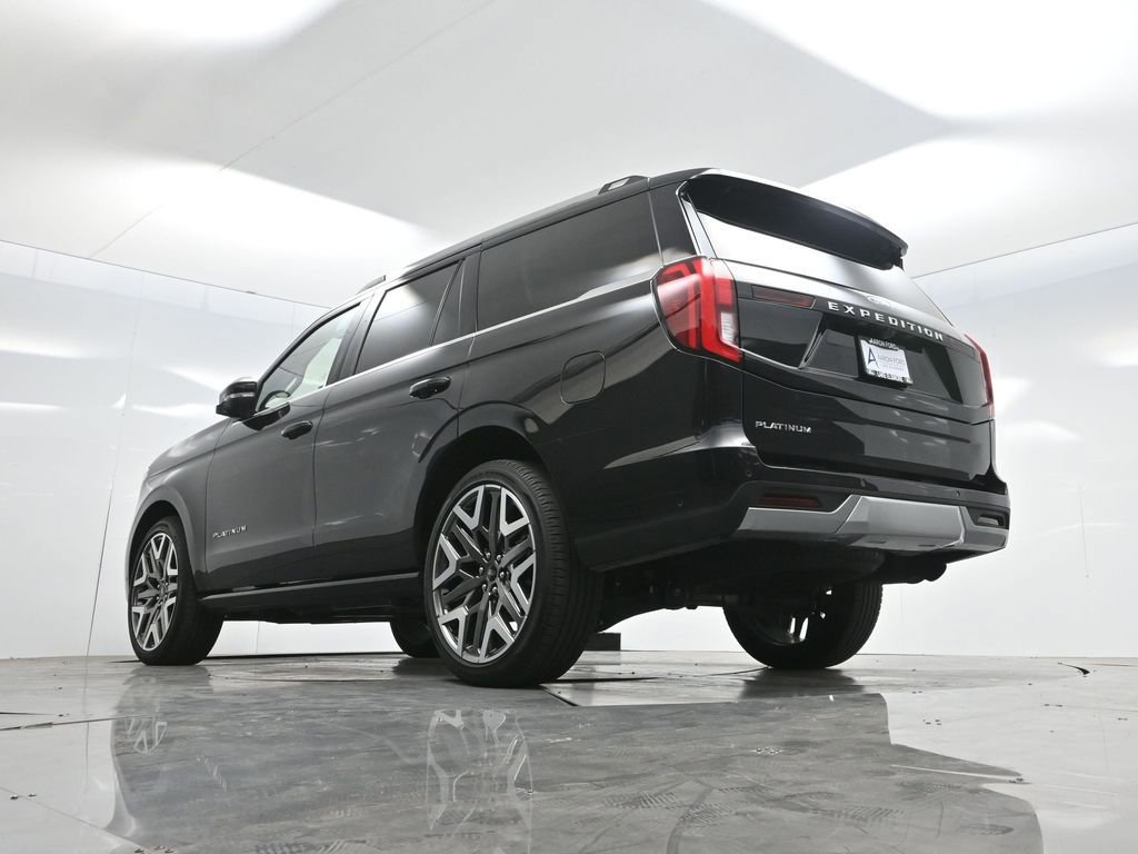 Used 2025 Ford Expedition Platinum w/ Platinum Ultimate Package image 62