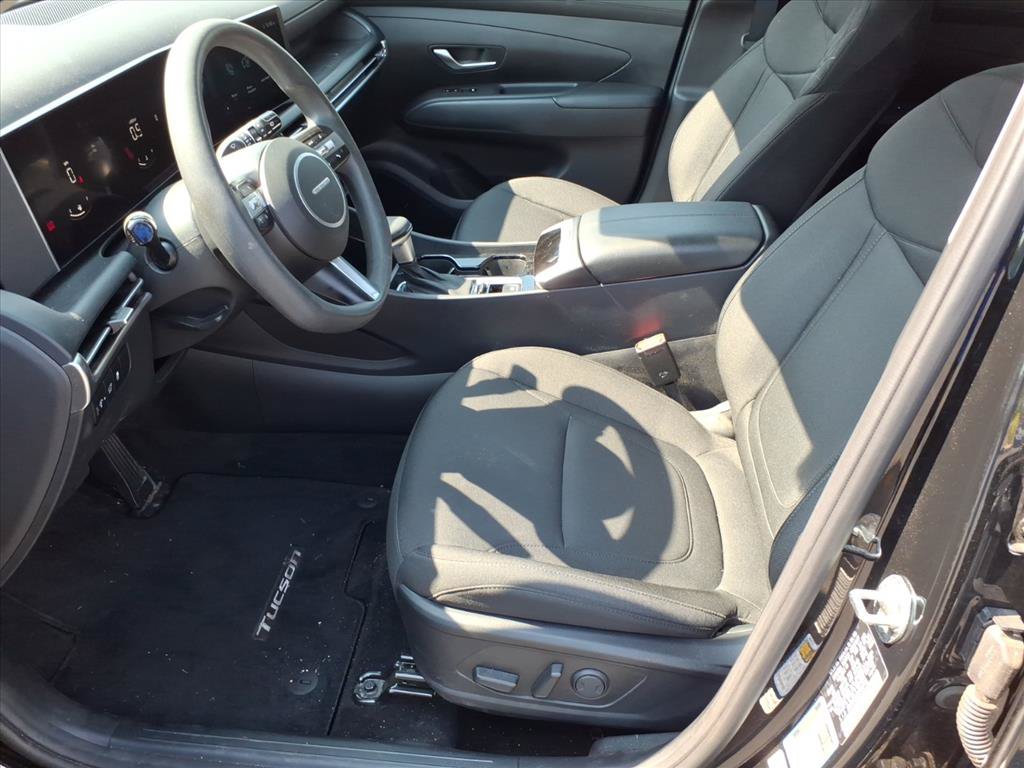 Used 2025 Hyundai Tucson SEL AWD/4WD image 11