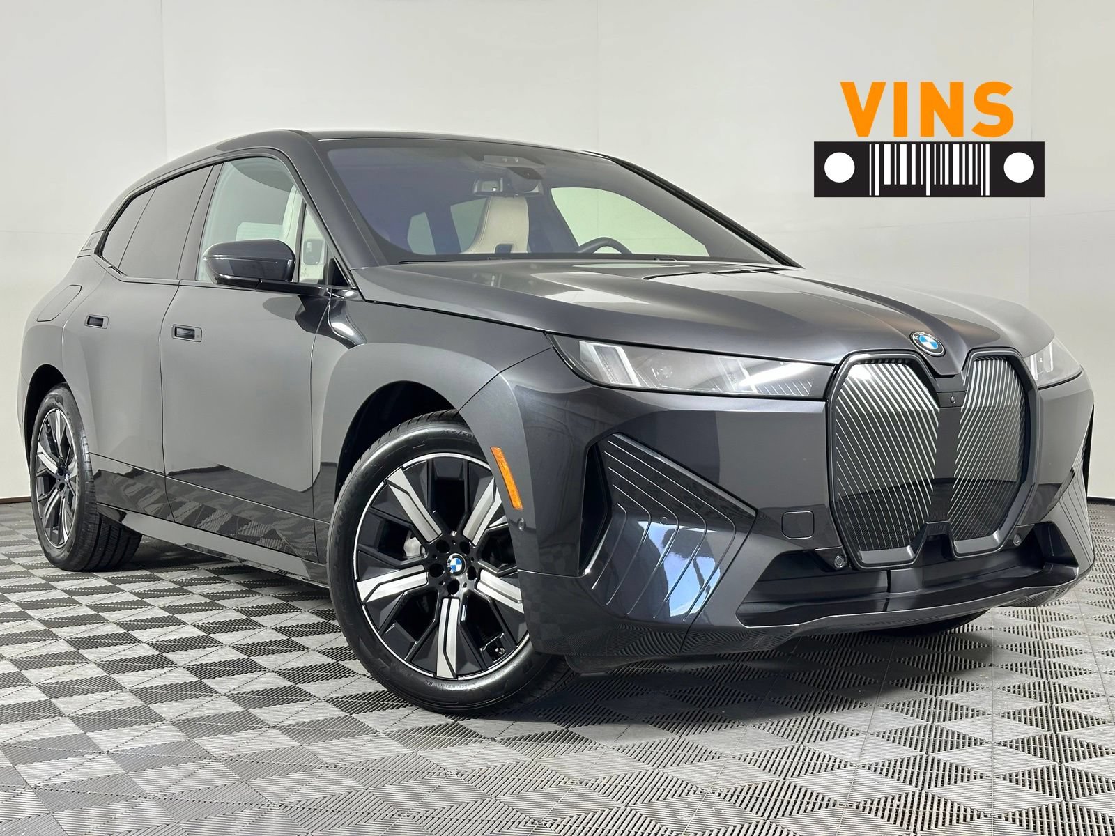 Used 2026 BMW iX xDrive45 AWD/4WD image 1