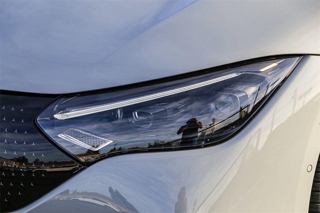 Used 2024 Mercedes-Benz EQE 350+ 4MATIC Sedan image 8