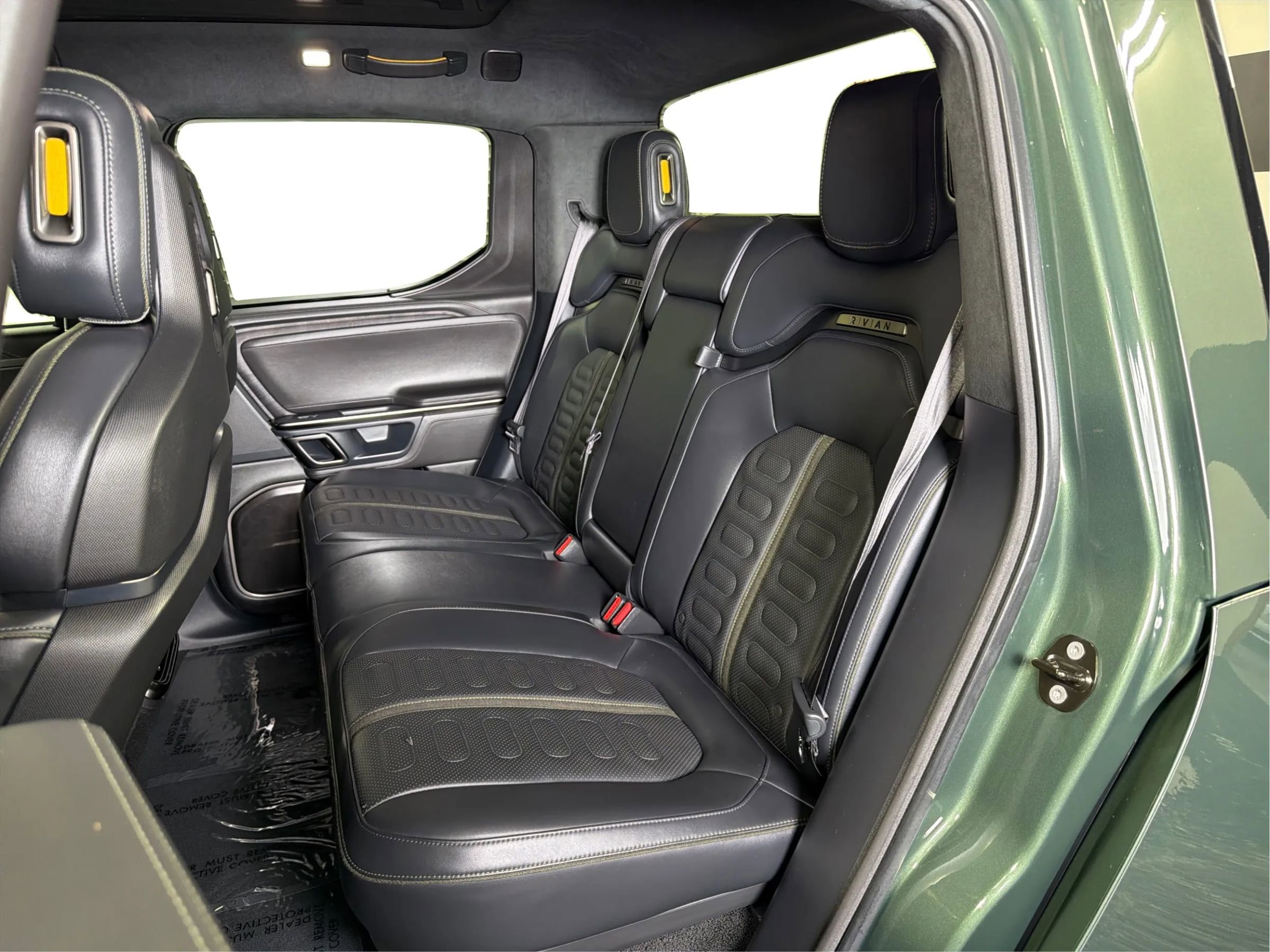 Used 2022 Rivian R1T Adventure AWD/4WD image 10