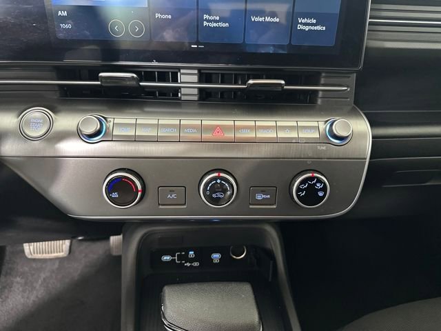 Used 2026 Hyundai Kona SE AWD/4WD image 42