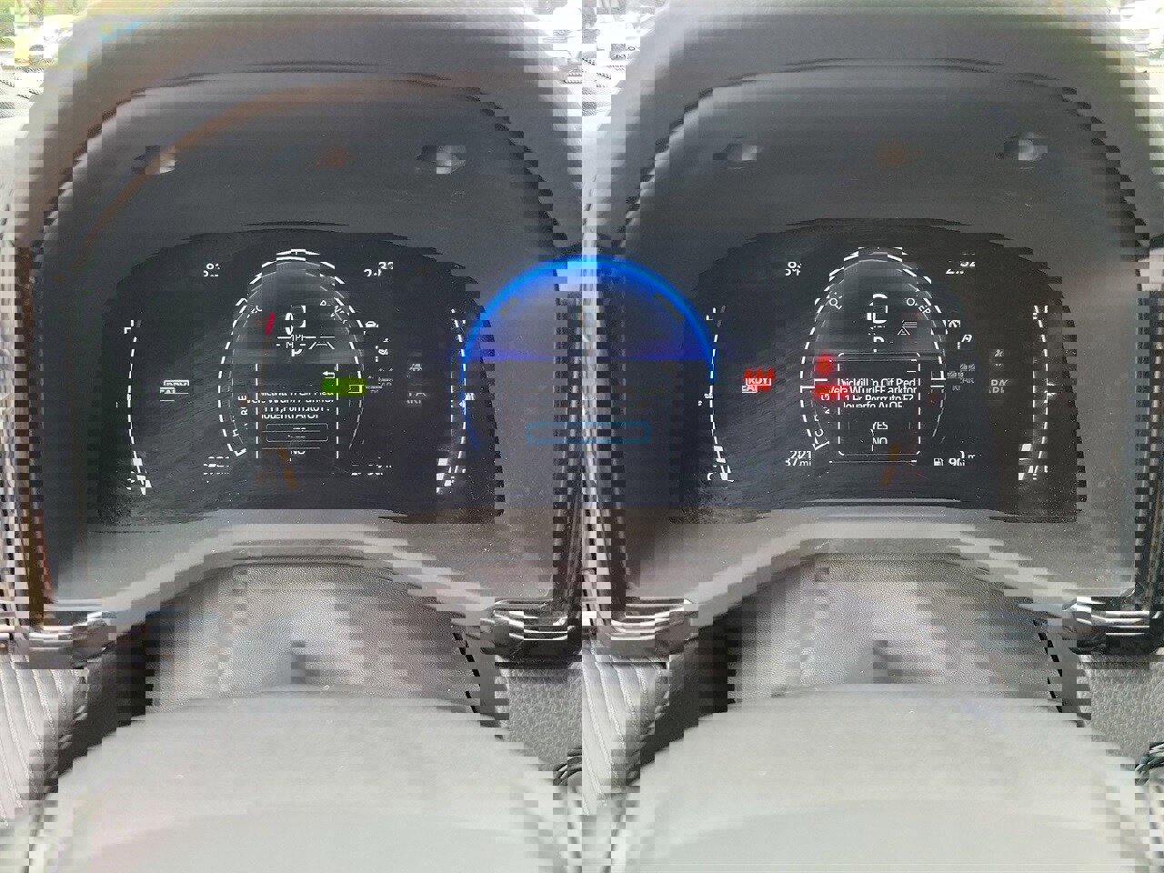 Used 2025 Toyota Camry SE image 21