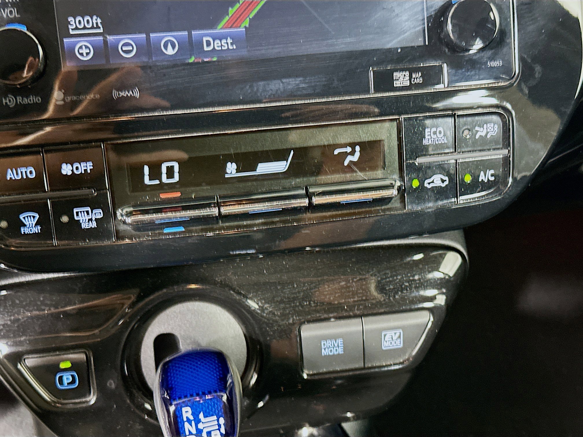 Used 2017 Toyota Prius Three Touring FWD image 24