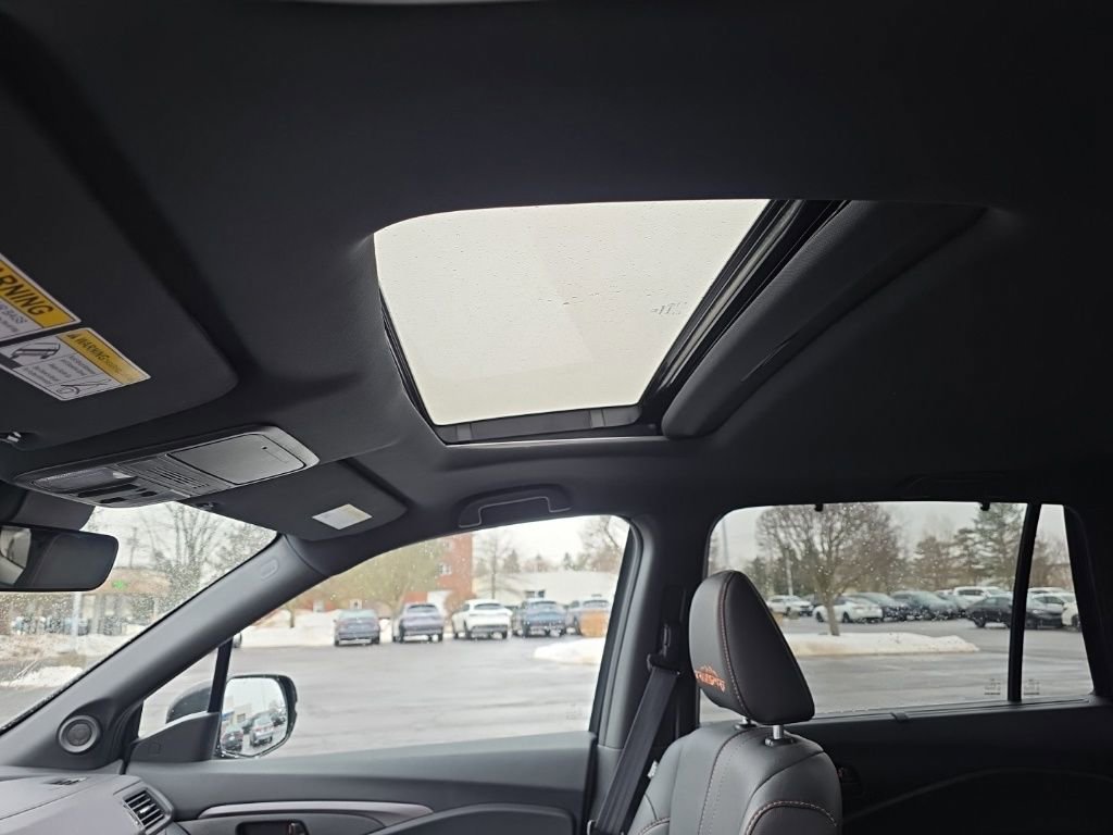 Used 2023 Honda Passport TrailSport image 21