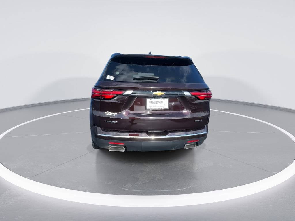 Used 2023 Chevrolet Traverse Premier w/ LPO, Floor Liner Package image 7