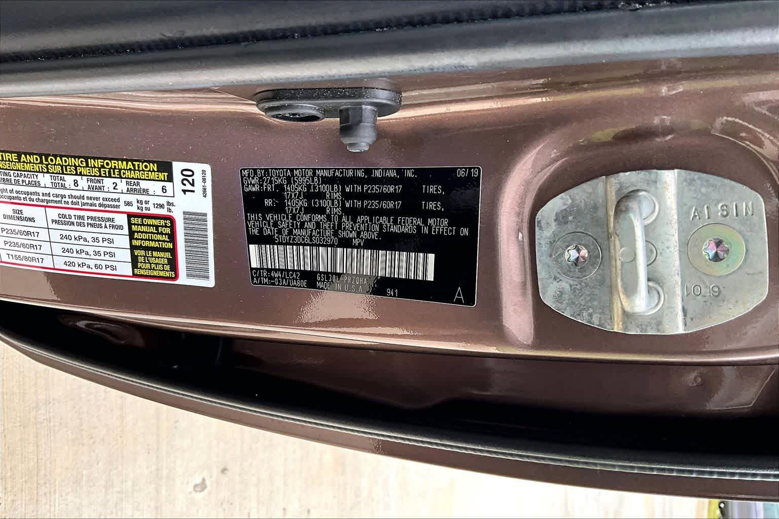 Used 2020 Toyota Sienna XLE Premium FWD image 34