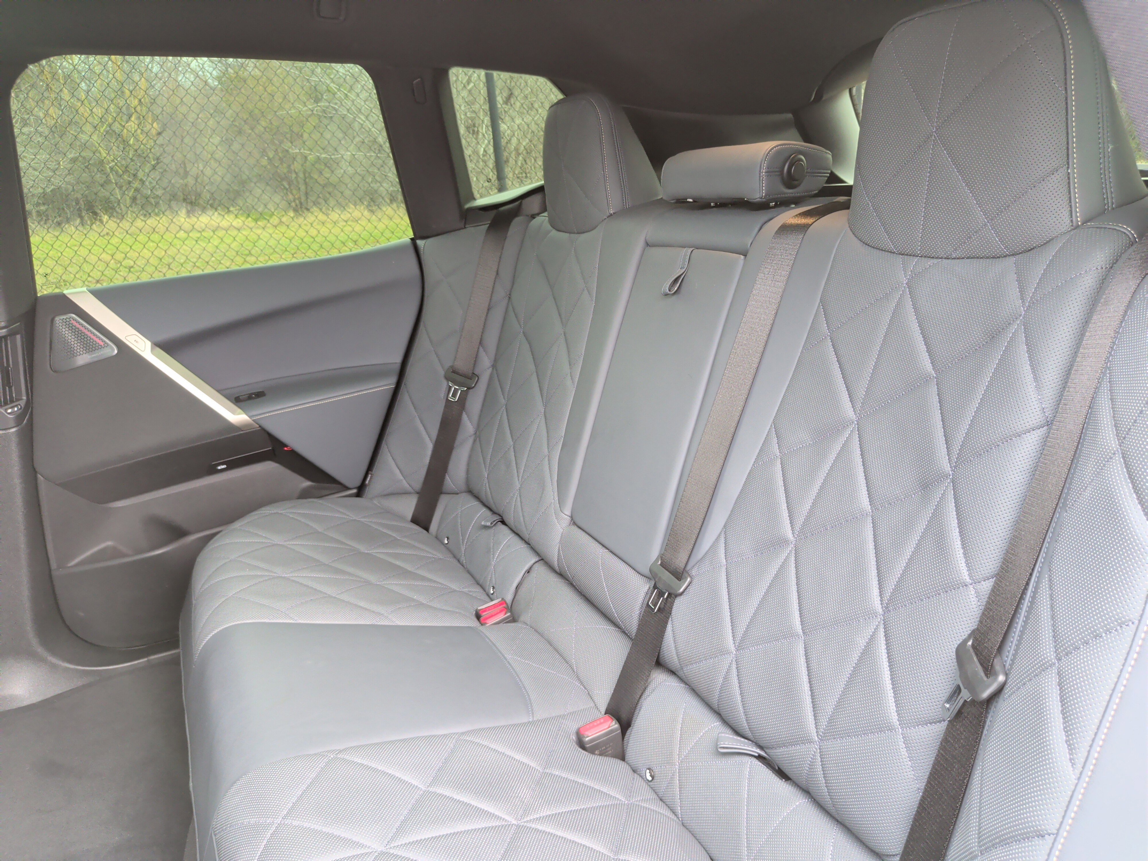 Certified 2023 BMW iX M60 w/ Executive Package image 36