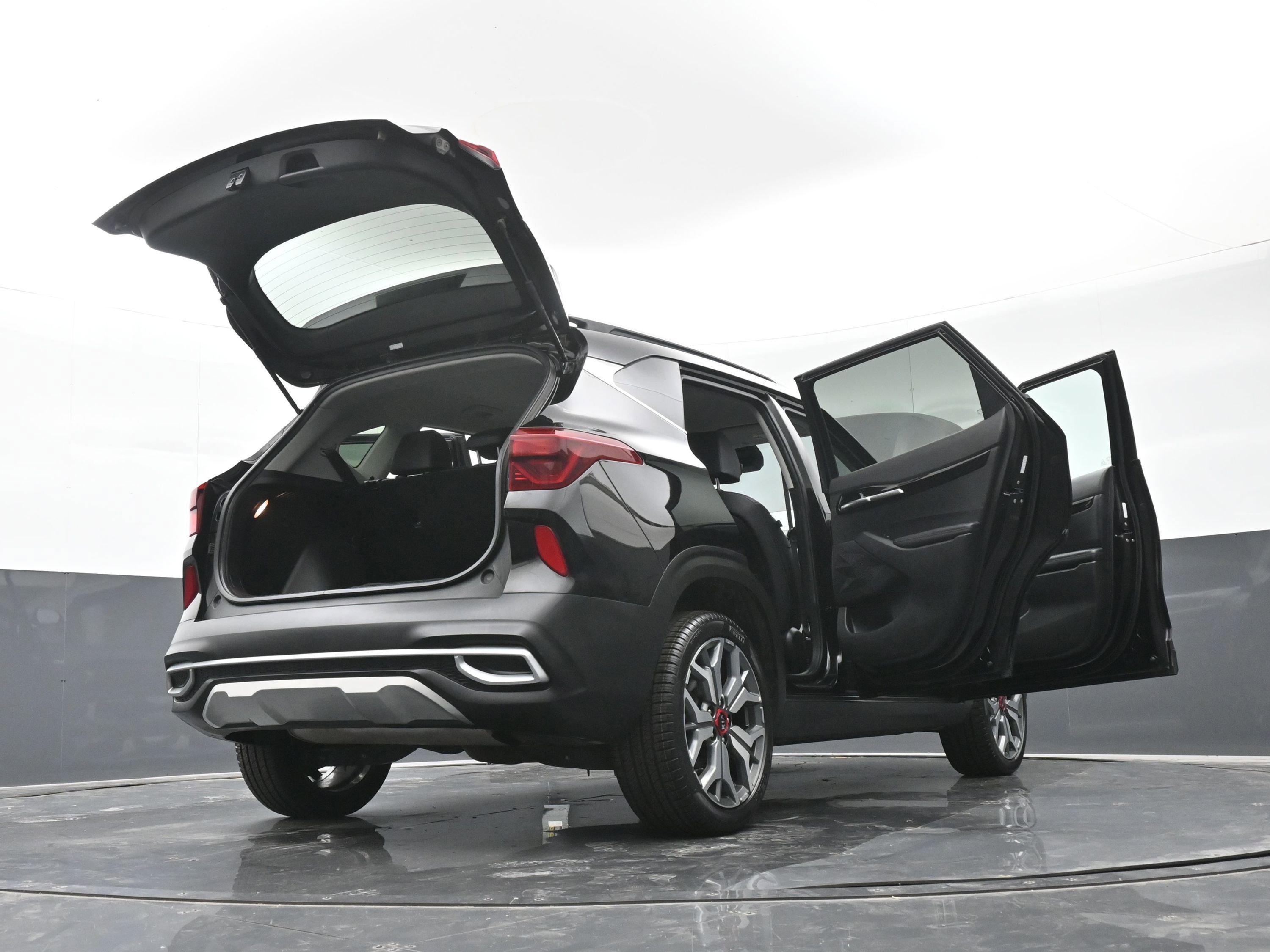 Used 2021 Kia Seltos SX image 49