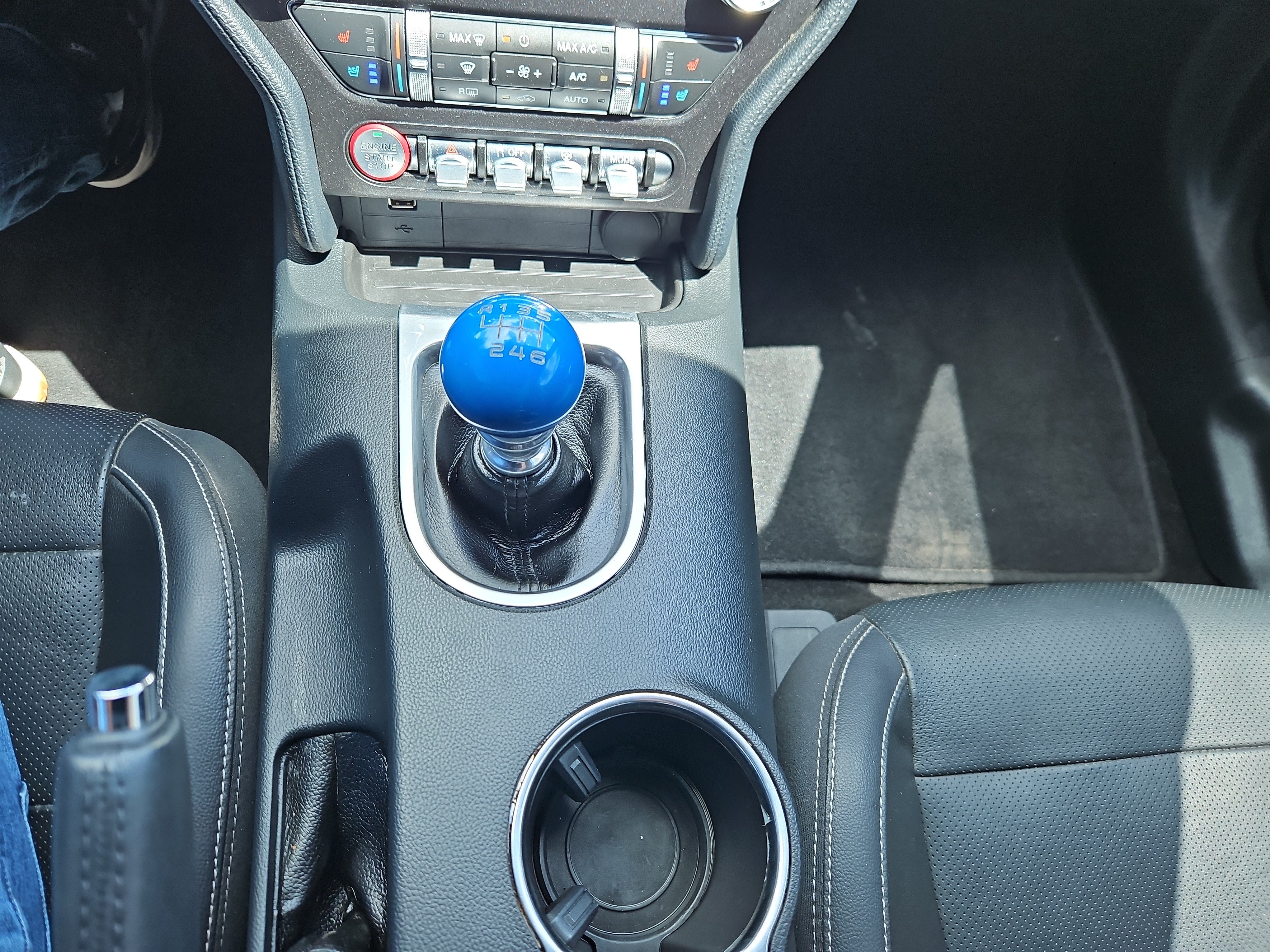 Used 2019 Ford Mustang GT Premium RWD image 13